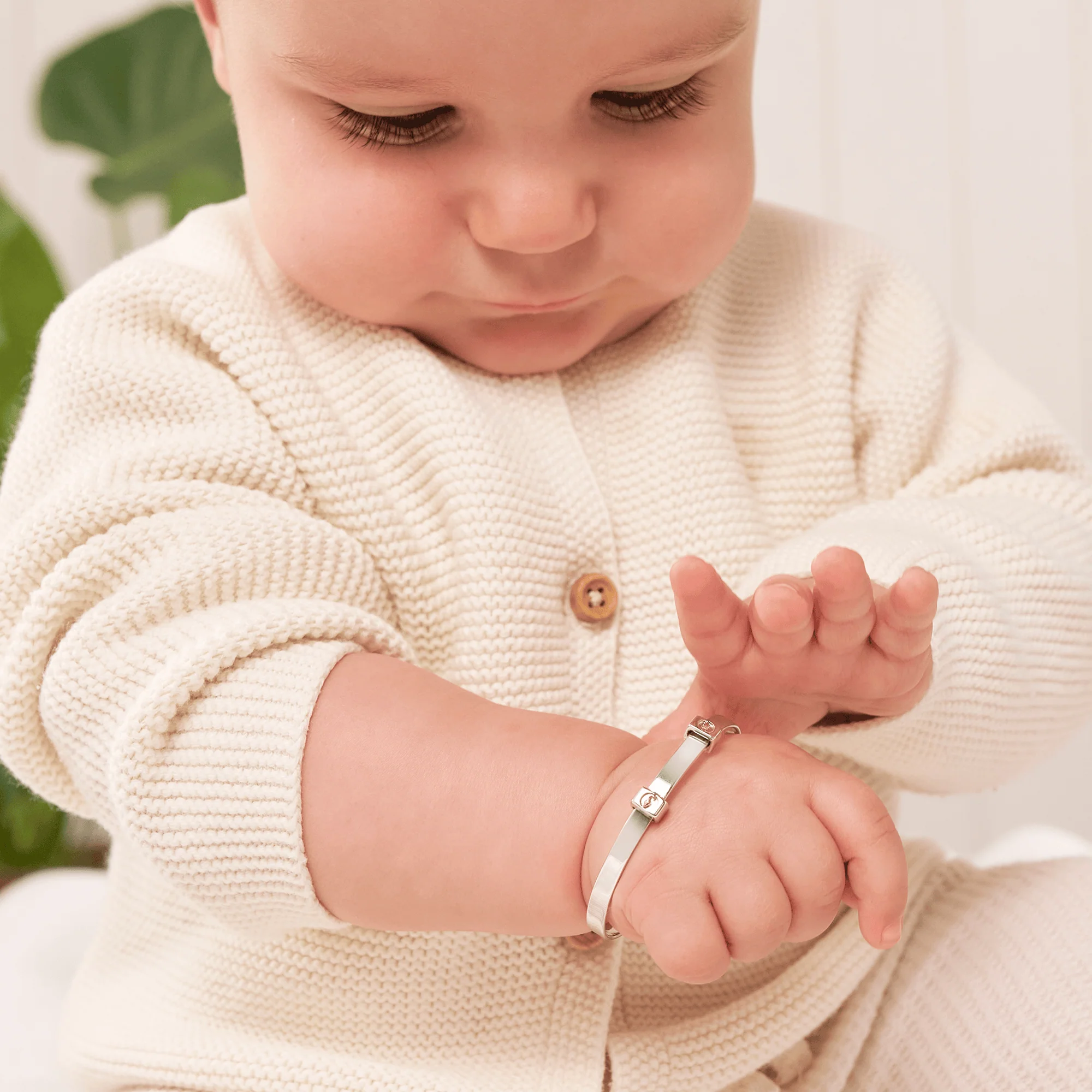 Insignia Sterling Silver Baby Bangle - Image 3