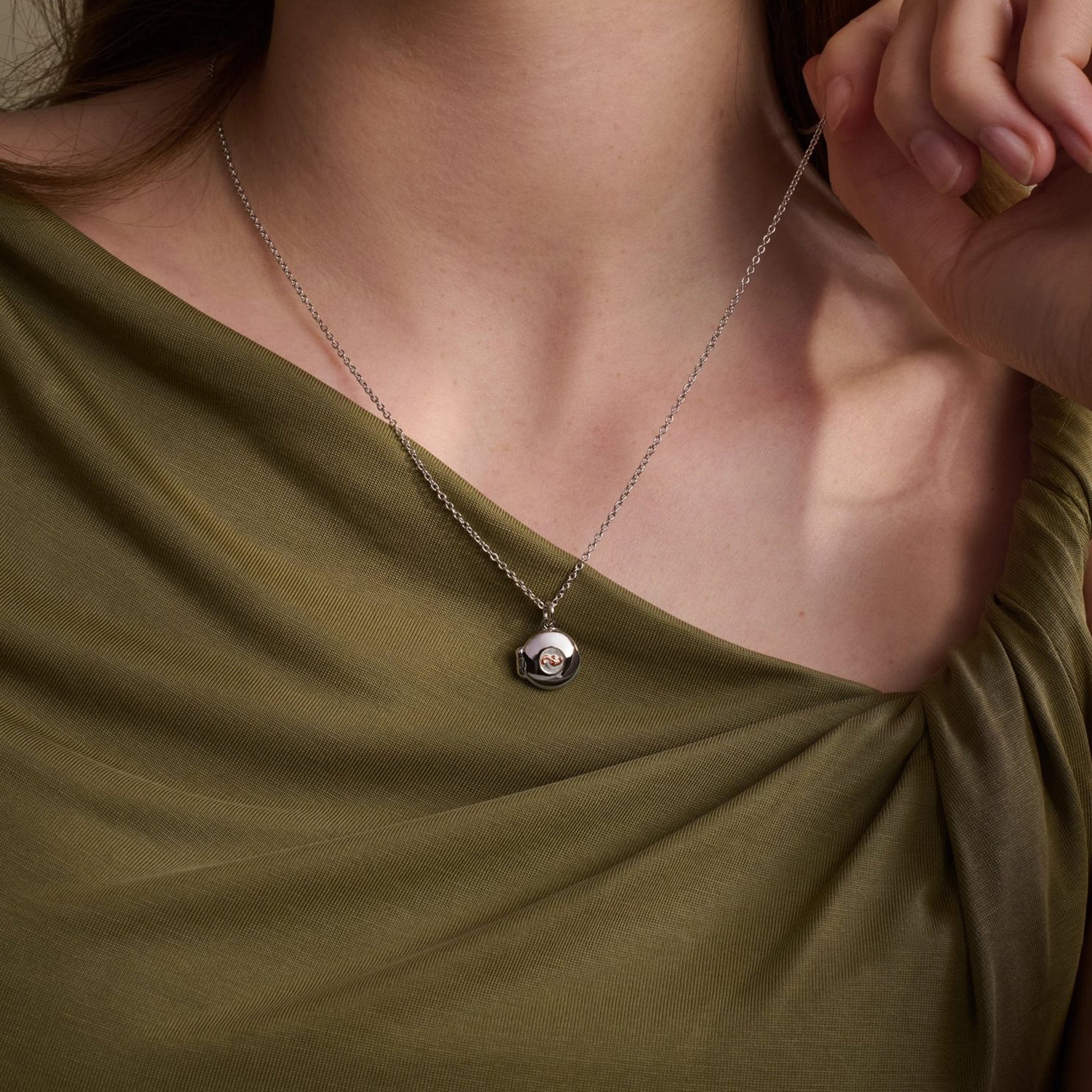 Insignia Sterling Silver Locket - Image 2