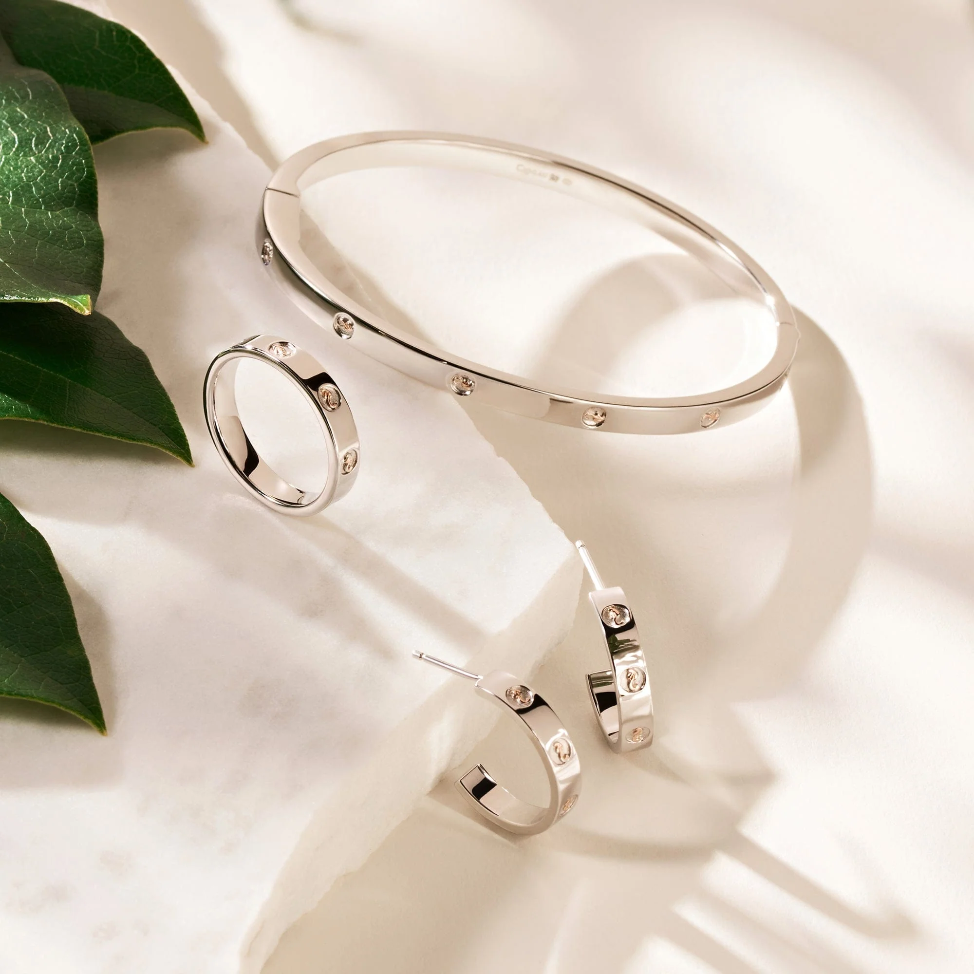 Insignia Sterling Silver Slim Bangle - Image 3