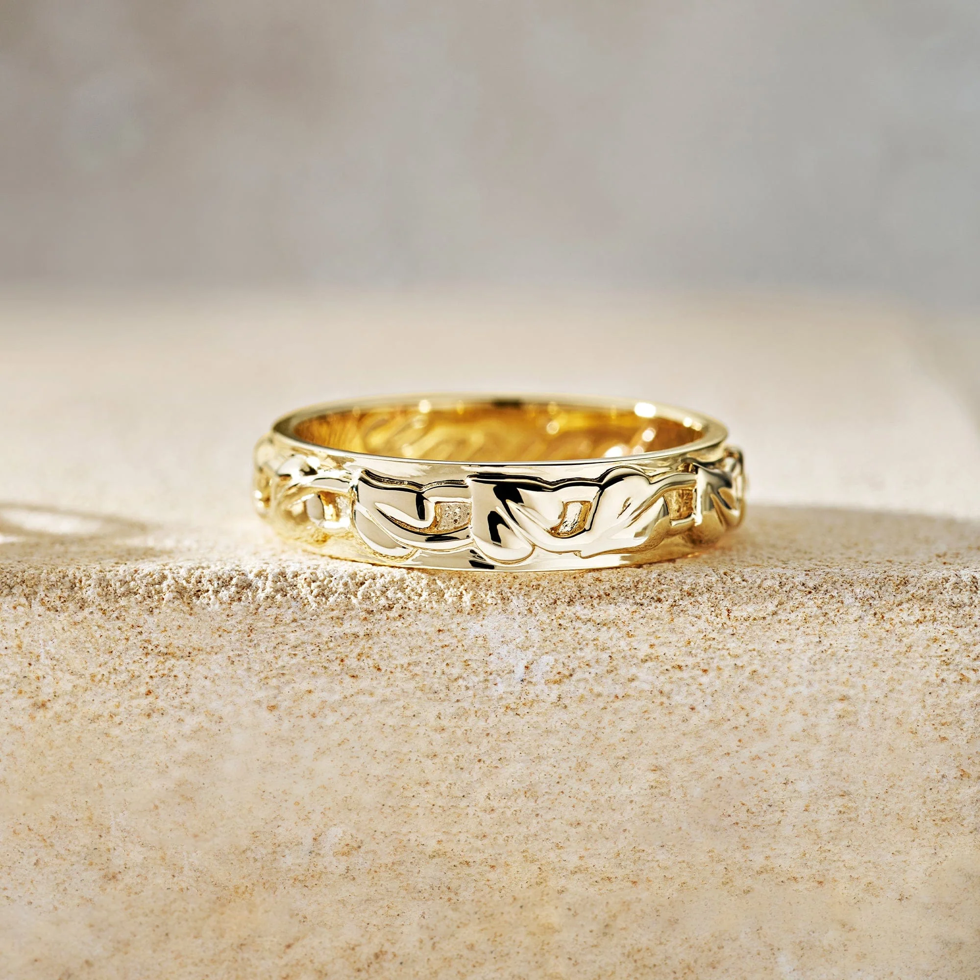 Promises 9ct Solid Gold Tree of Life® Wedding Ring - Image 3